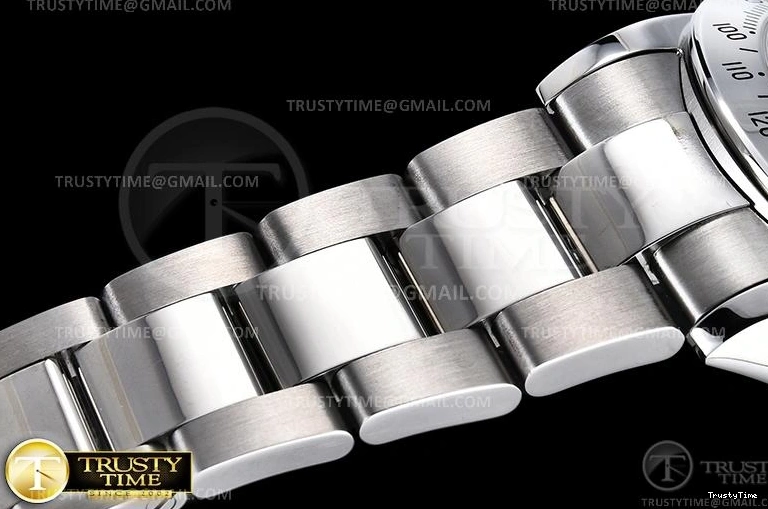 1105 Affordable ROLDYT0283A – Daytona 928